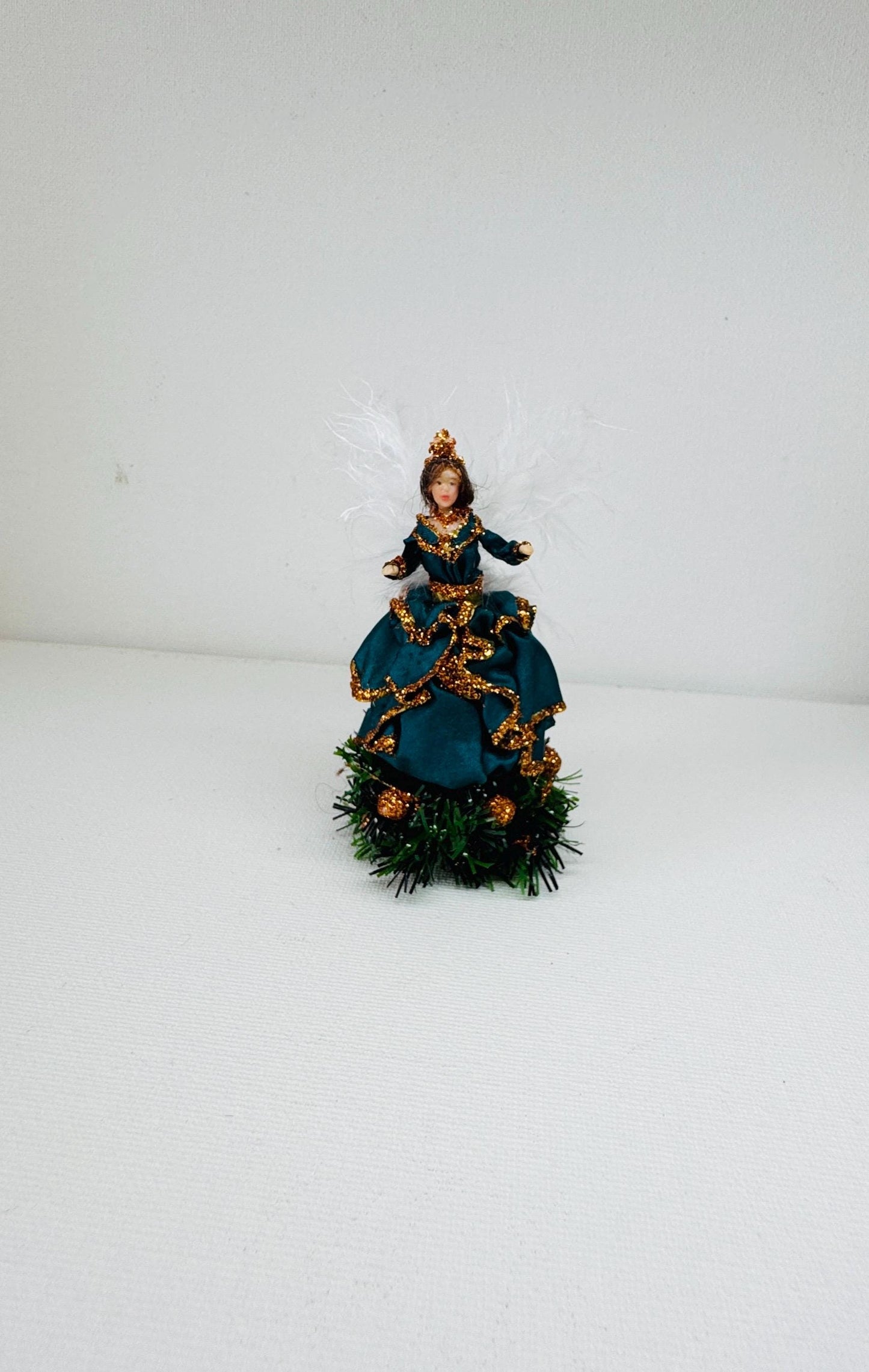 Handmade Christmas Angel Figurine in Teal and Gold – Miniature Holiday Decoration, Dollhouse Angel, Unique Christmas Gift 12,24 scale