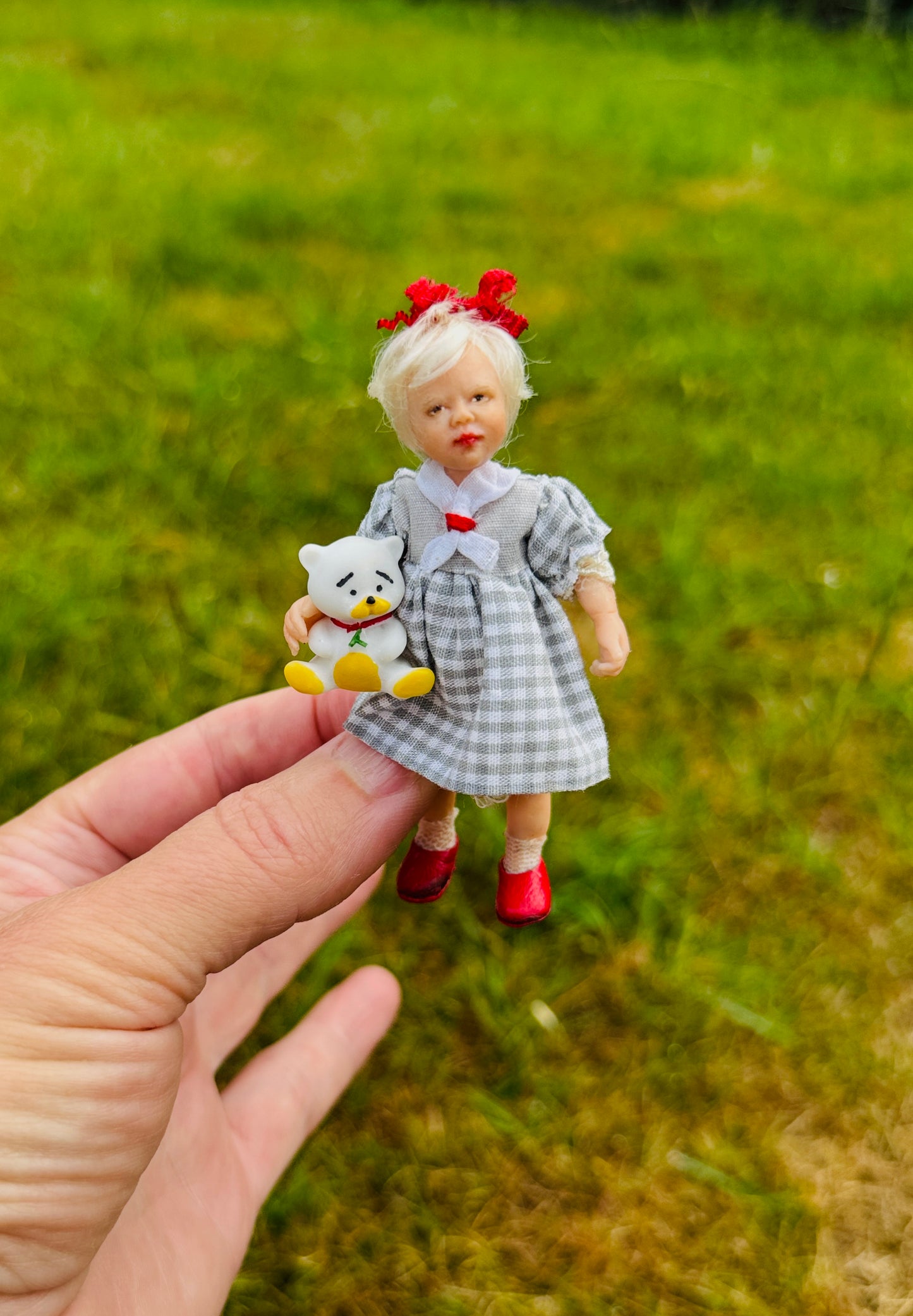 Miniature OOAK polymer clay girl hand sculpted realistic 1/12 scale by Lana Hallas