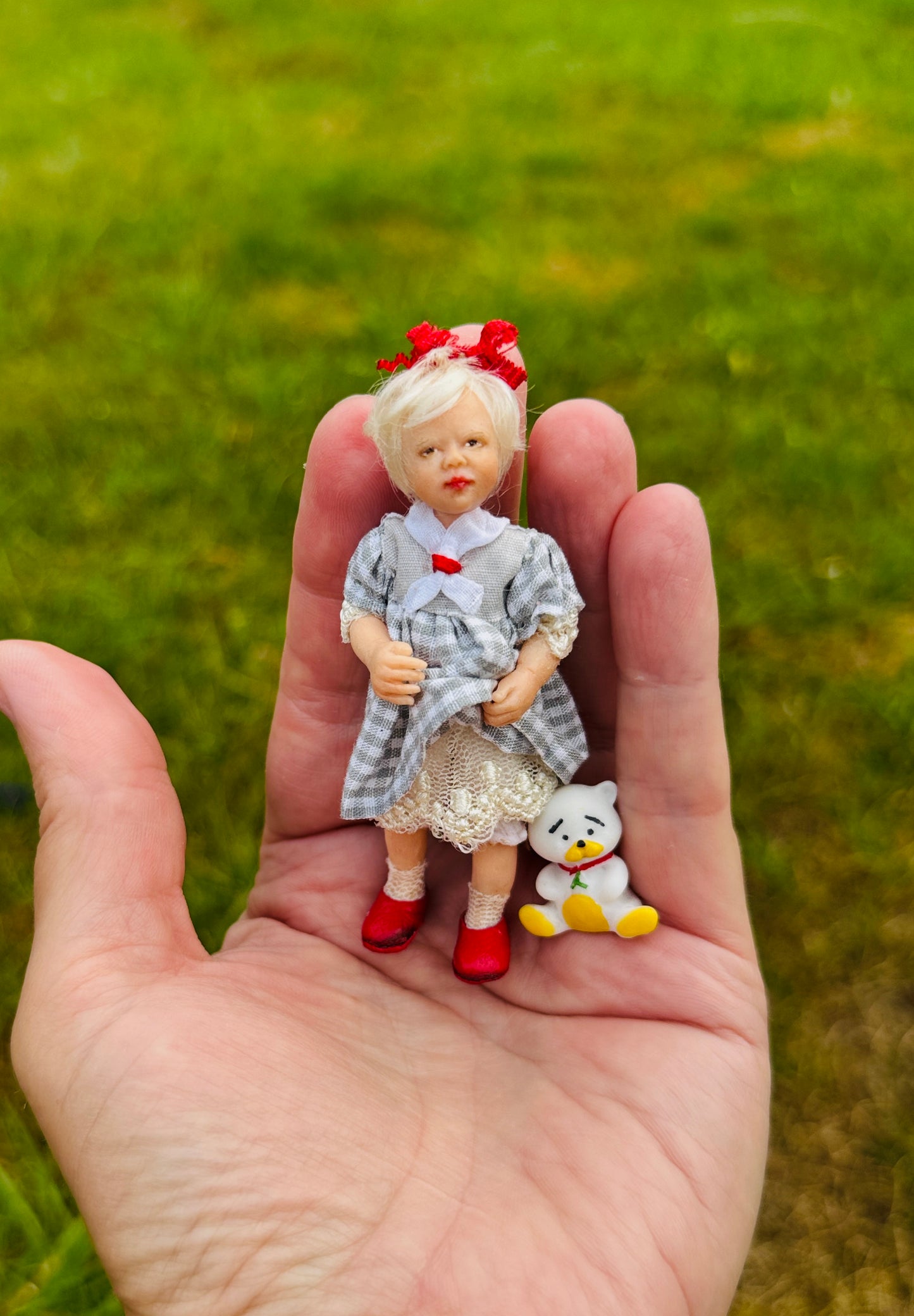 Miniature OOAK polymer clay girl hand sculpted realistic 1/12 scale by Lana Hallas