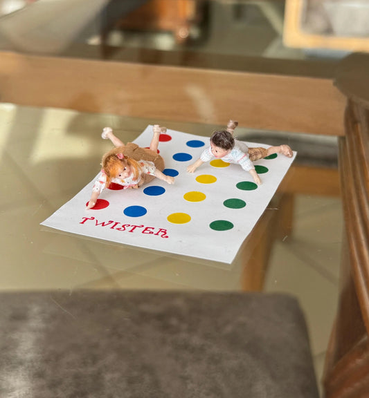 Miniature polymer clay ooak girl and boy playing twister 1:24 scale dollhouse micro dolly